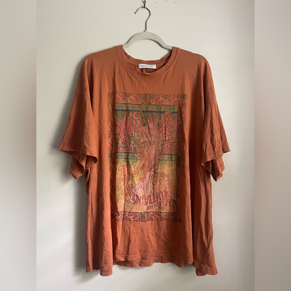 Daydreamer Graphic Tee